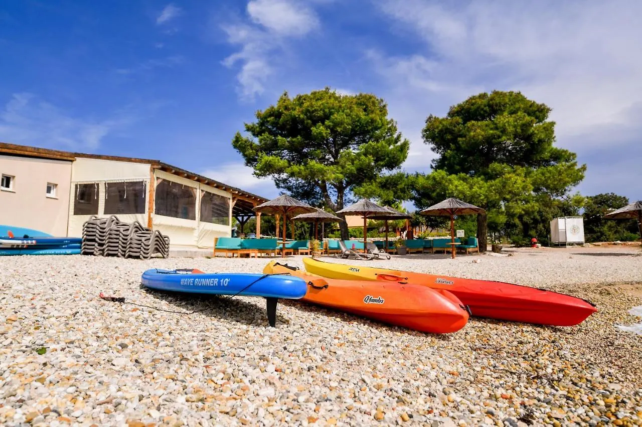 Mobile Homes At Camping Ugljan Resort