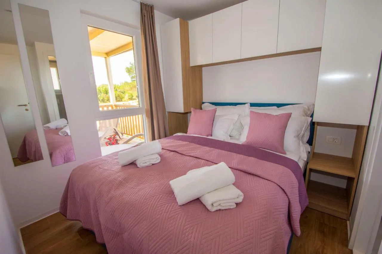 Mobile Homes At Camping Ugljan Resort 2*,  Croatia