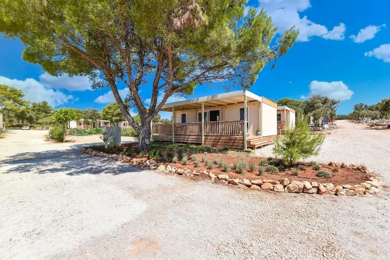 Mobile Homes At Camping Ugljan Resort